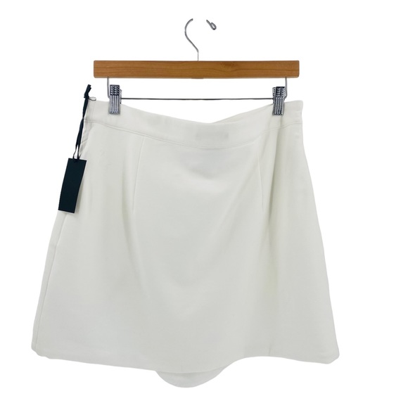 H:ours NEW Revolve Milla Snap Button Side Slit Mini Skirt in Ivory Size XL - Picture 5 of 11